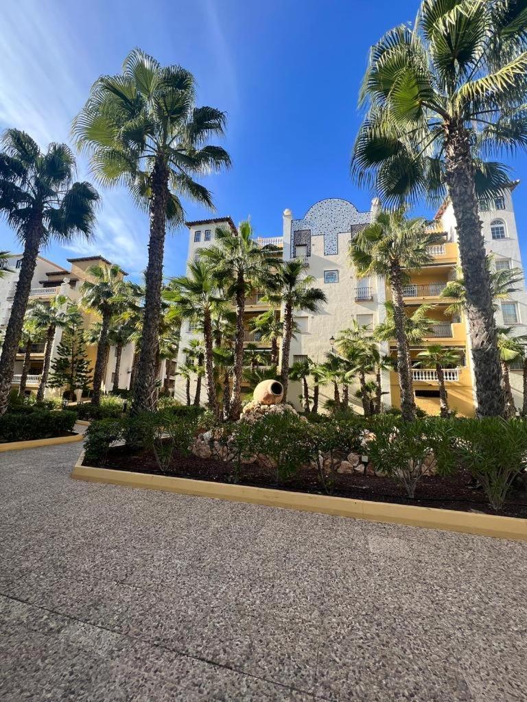 Apartamento Aldea Del Mar Torrevieja Ngoại thất bức ảnh